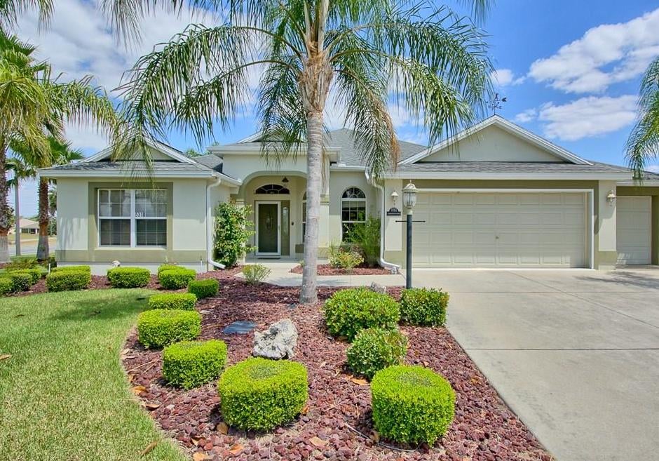 How Many Homes Are In The Villages Florida 2024 Basia Carmina   Exterior Home For Sale In The Villages Florida 